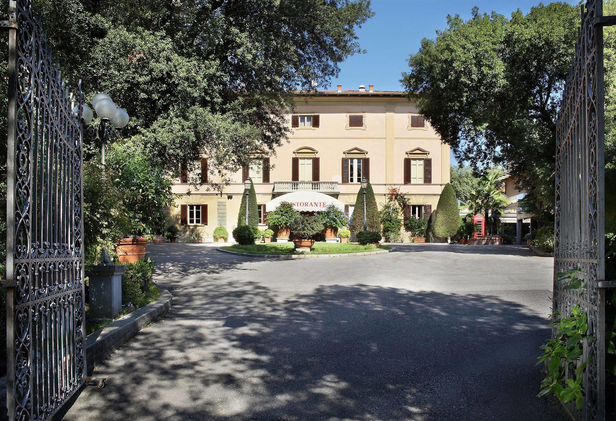 Hotel Villa Delle Rose Пеша Екстериор снимка